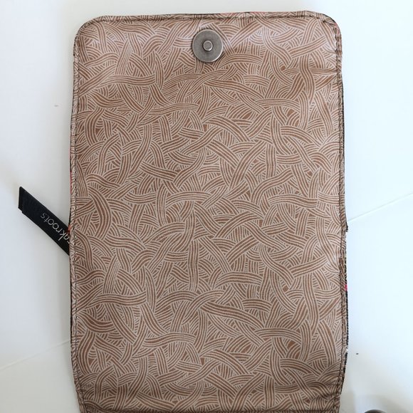 Sakroots Brown Peace Print Coated Canvas Small Flap Messenger Bag 8"x7"x1" - Picture 10 of 16